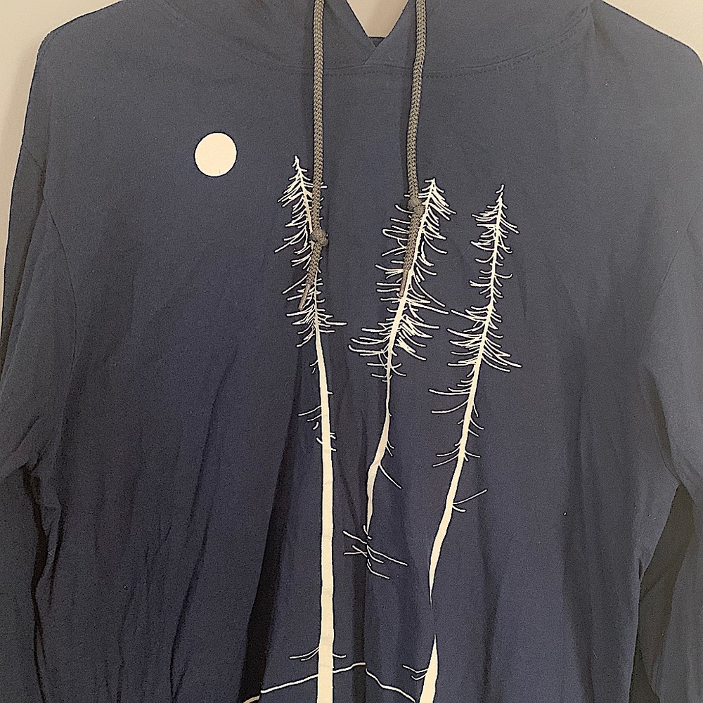 Long-sleeve hooded Shirt